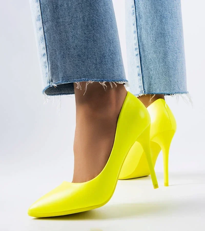 Pantofi cu tocuri înalte de neon galben de Lamothe