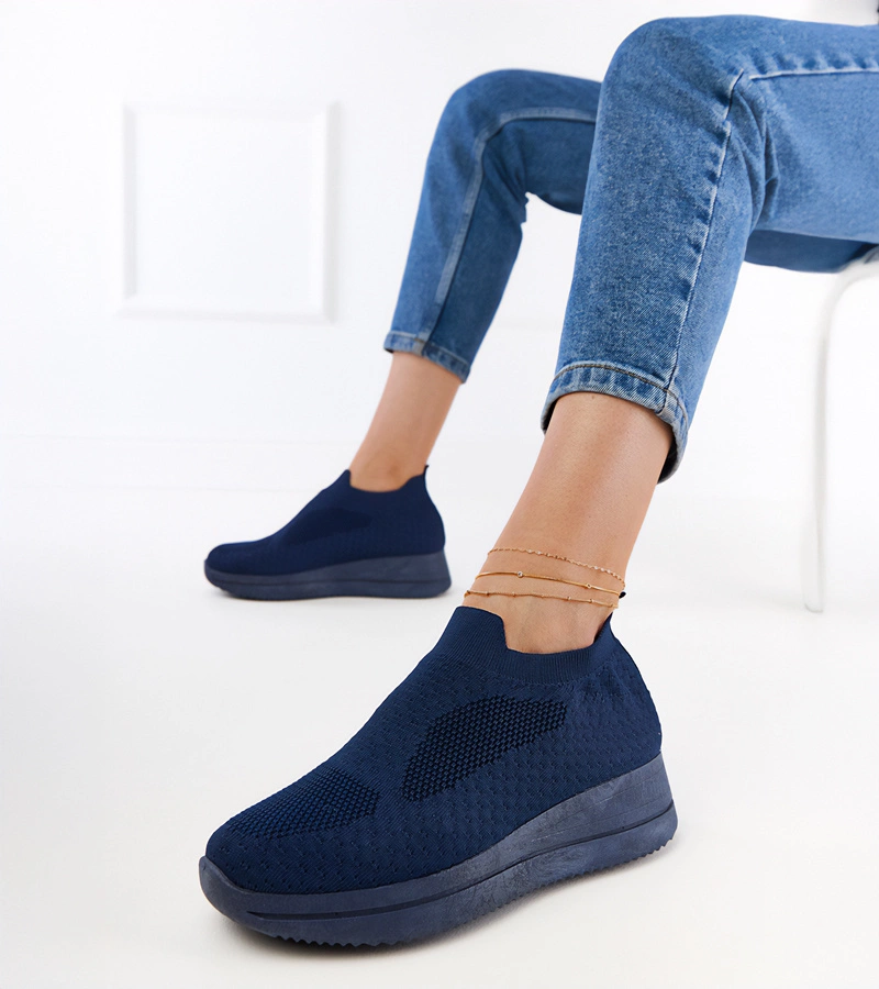 Adidași bleumarin din material slip-on Romaro