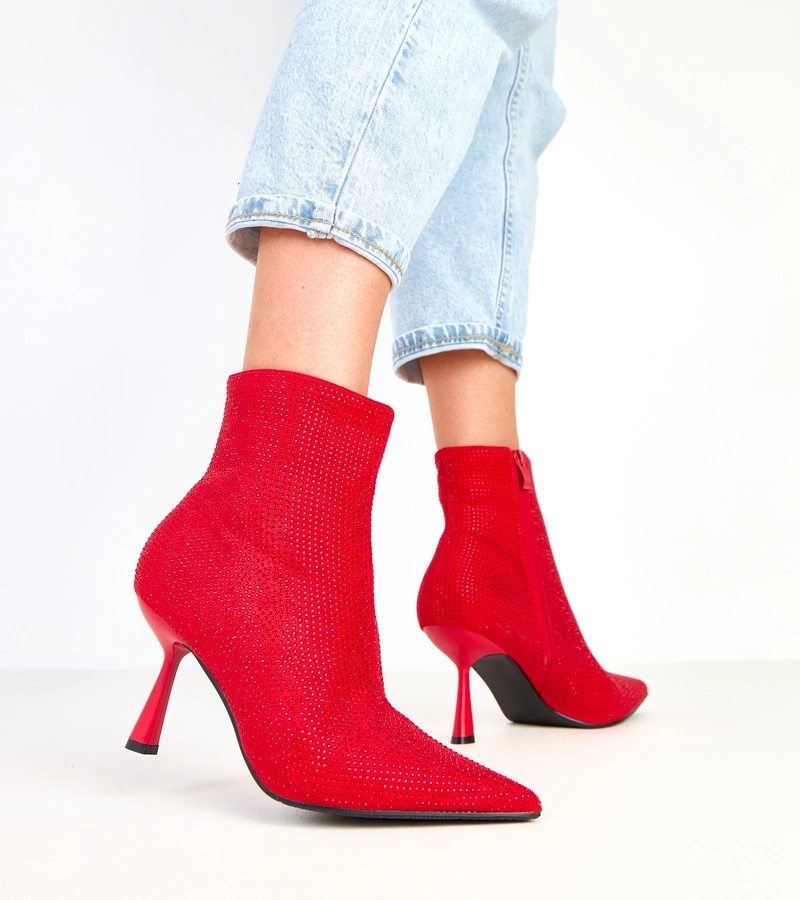 Botine roșii cu toc decorate cu zirconii Alica