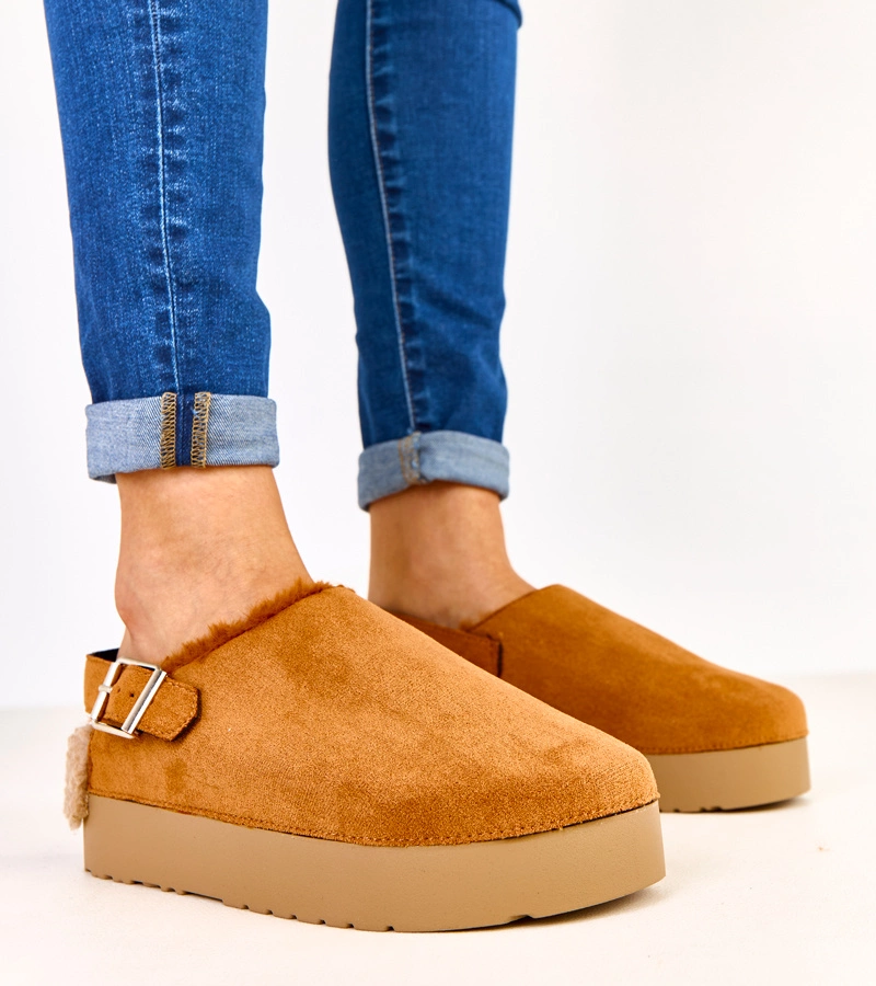 Papuci maro închiși cu cataramă Berley