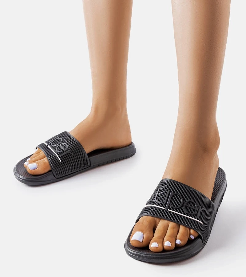 Șlapi de cauciuc negru Azelio