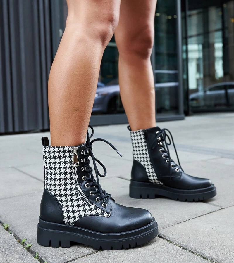 Bocanci negri călduroși cu model în carouri Alfeo