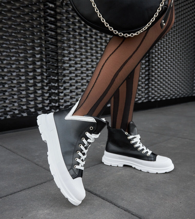 Tenisii negri cu platformă înaltă Jose