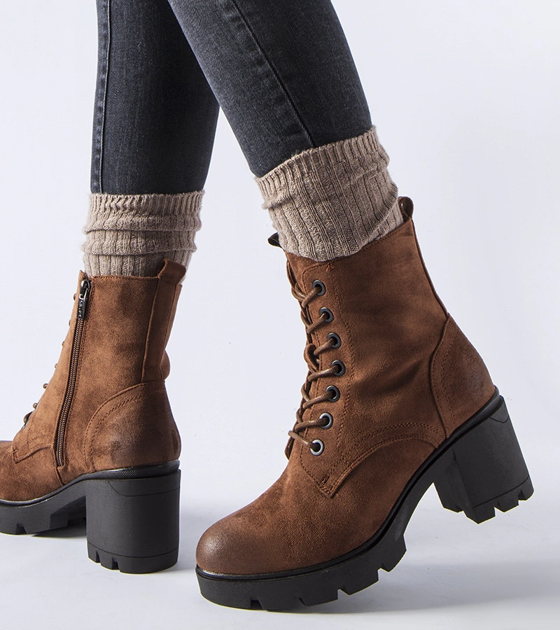 Cizme de catifea maro cu toc Romilda