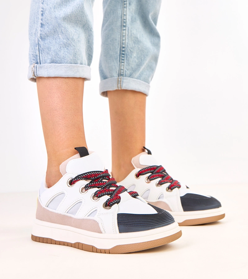 Adidași negri cu șireturi groase Neolis