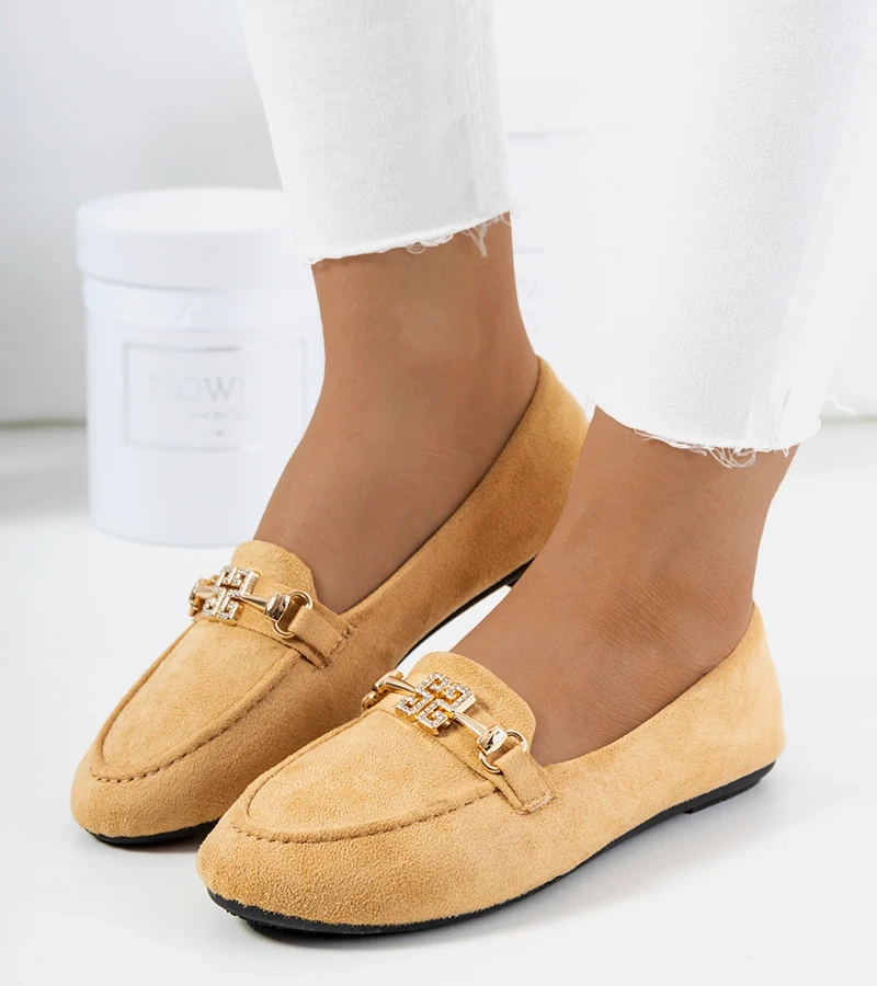 Mocasini bej cu cataramă Cardoso