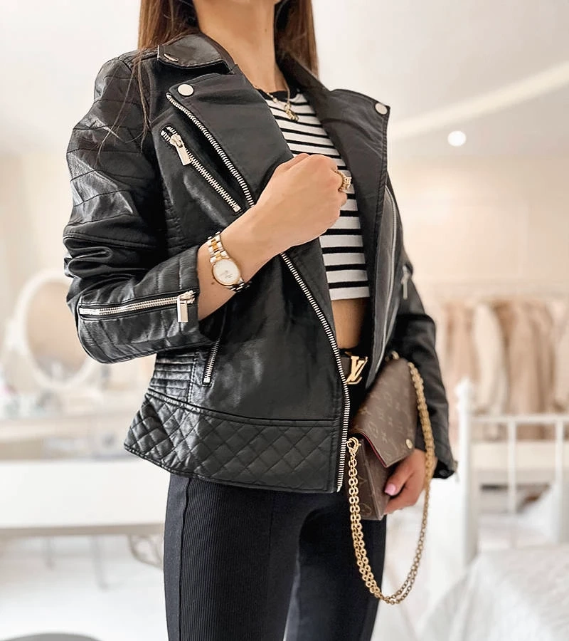 Jachetă neagră ramon de Masson