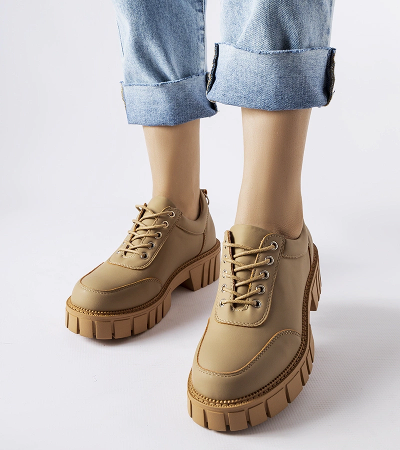 Jumătate de pantofi maro cu un finisaj mat Severino