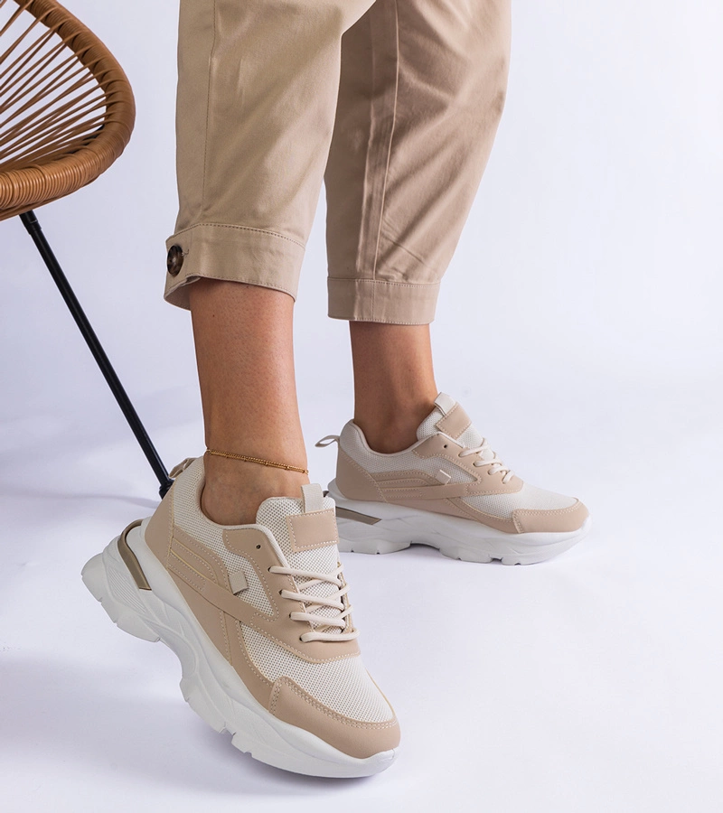 Adidași bej pe talpă mai groasă Guerrera