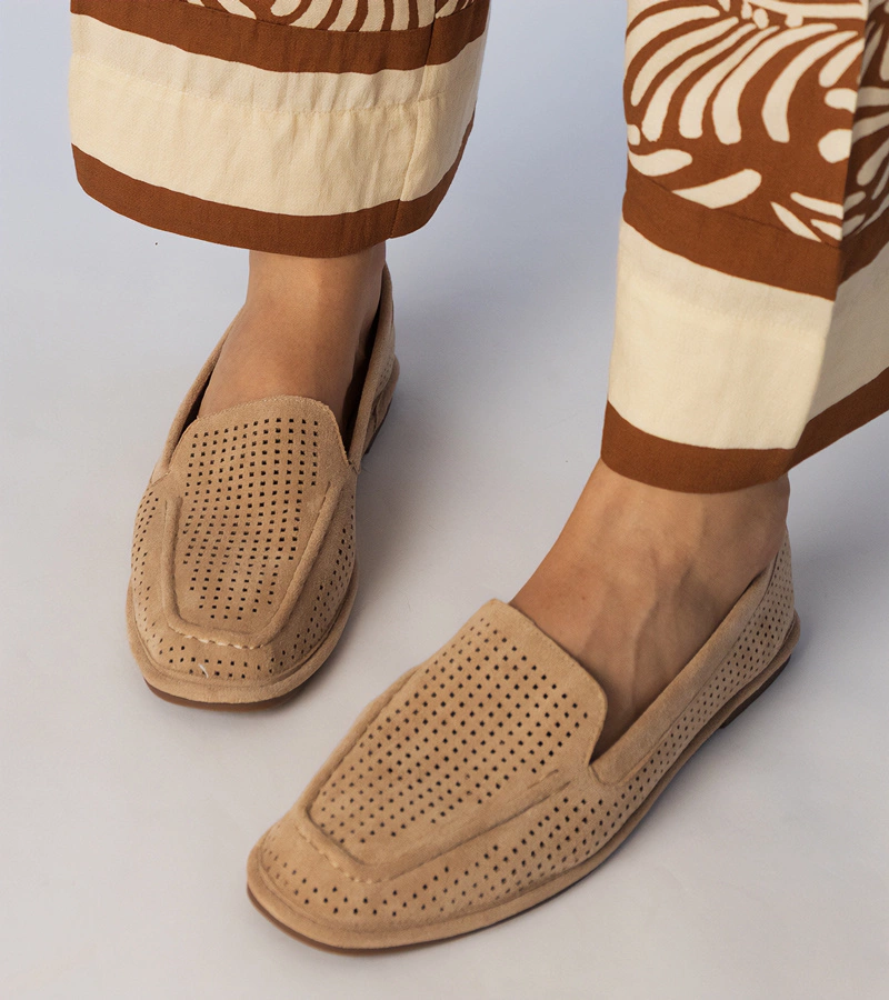 Mocasini maro perforați din piele ecologică Stanila