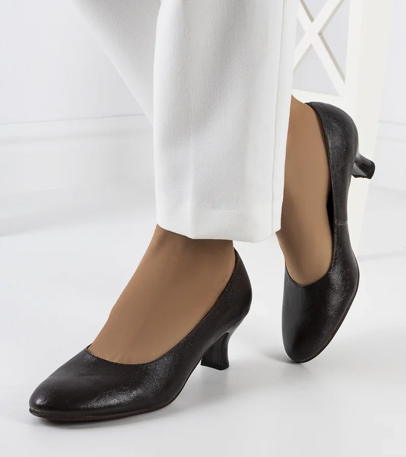 Pantofi clasici Vinarnik maro