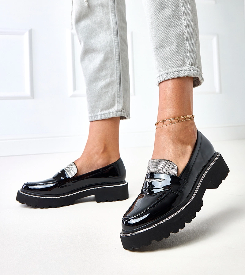 Mocasini negri lăcuiți decorați cu cristale Laures