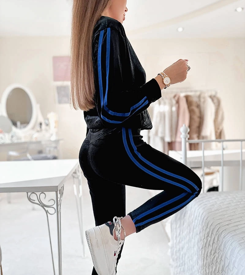 Set trening cu dungi albastru marin Mandis