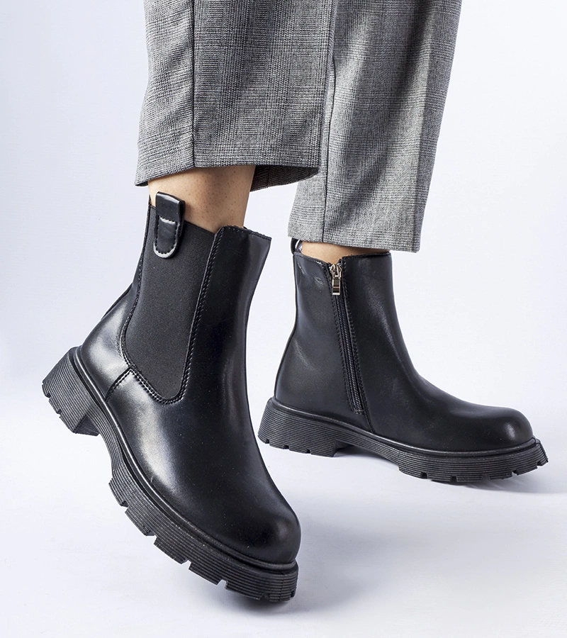 Botine clasice negre Giacinta