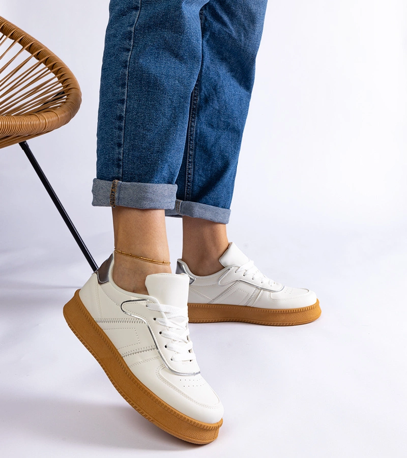 Adidași albi cu șireturi pe platformă Felicita