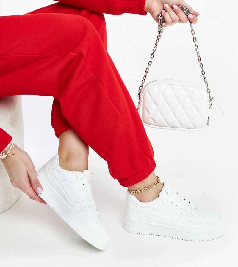 Sneakers albi pe platforma Mentha