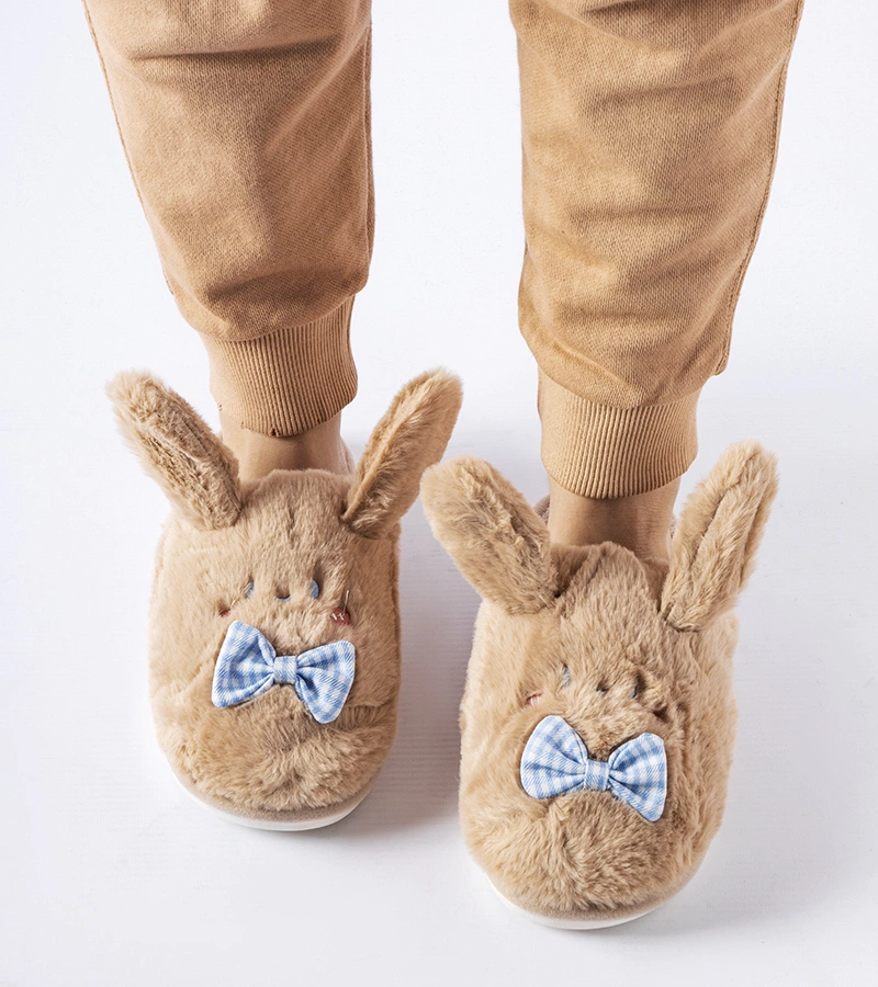 Pantofi de casă bej cu urechi și fundiță Bruno.