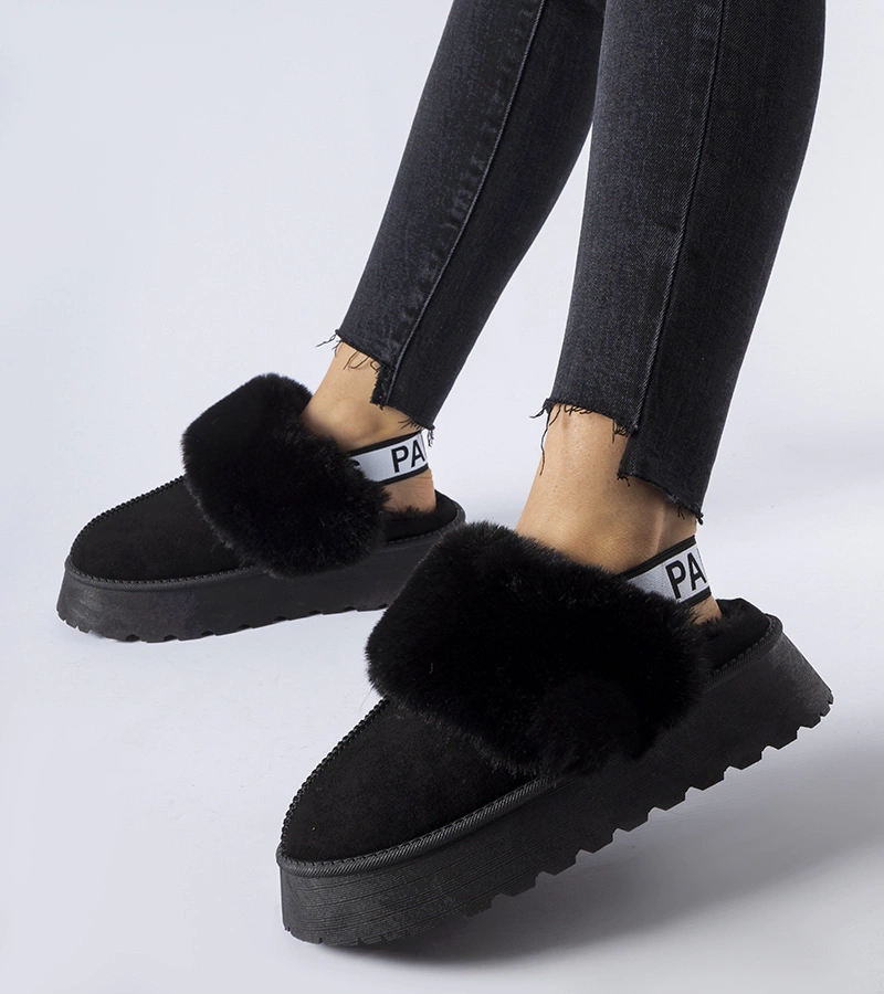 Papuci negri cu elastic și blană Sangro