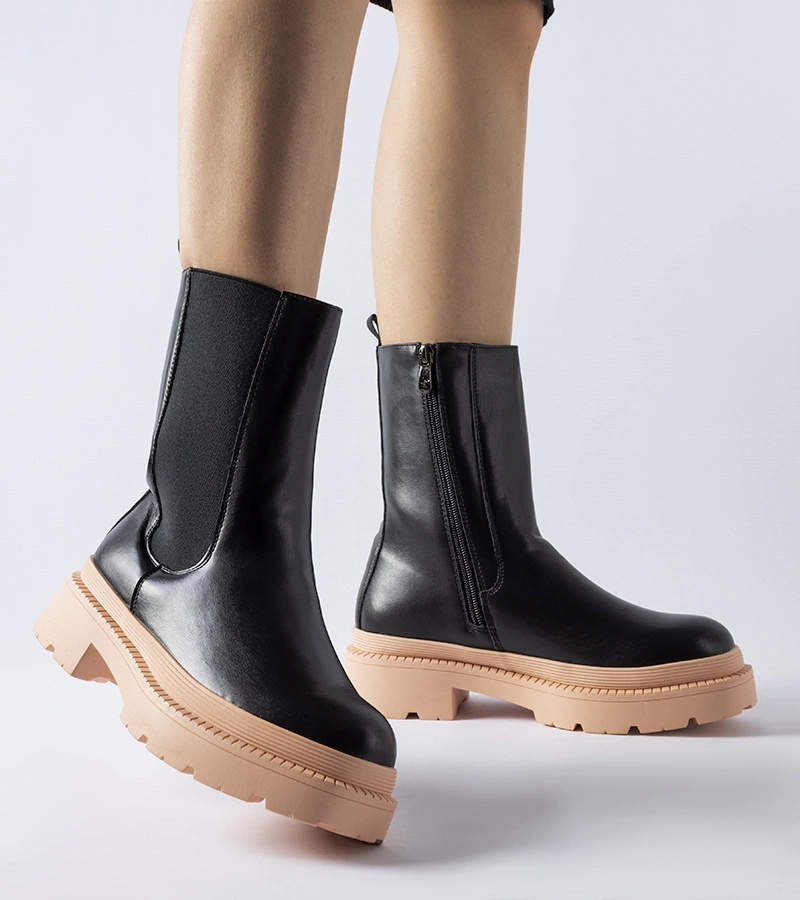 Botine negre cu talpă roz deschis Garden