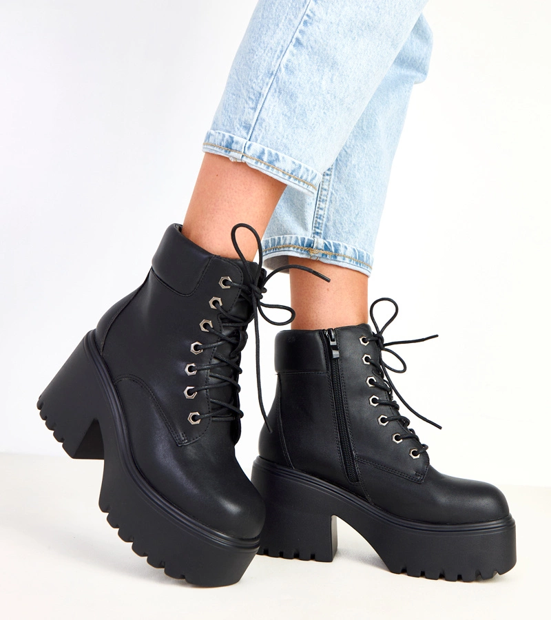 Cizme negre cu toc masiv și platformă Janja