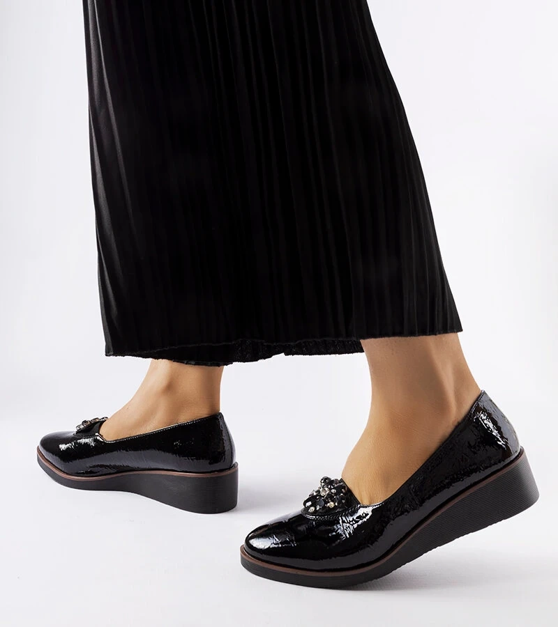 Balerini negri lăcuiți cu ornament Mellori