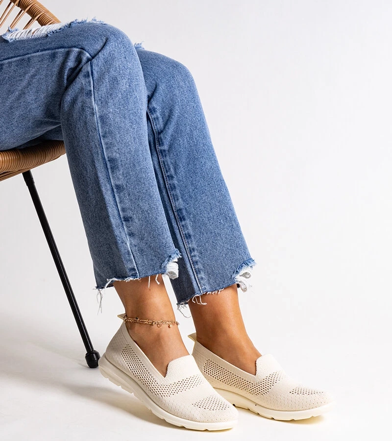 Teniși bej pe talpă de spumă Rahim