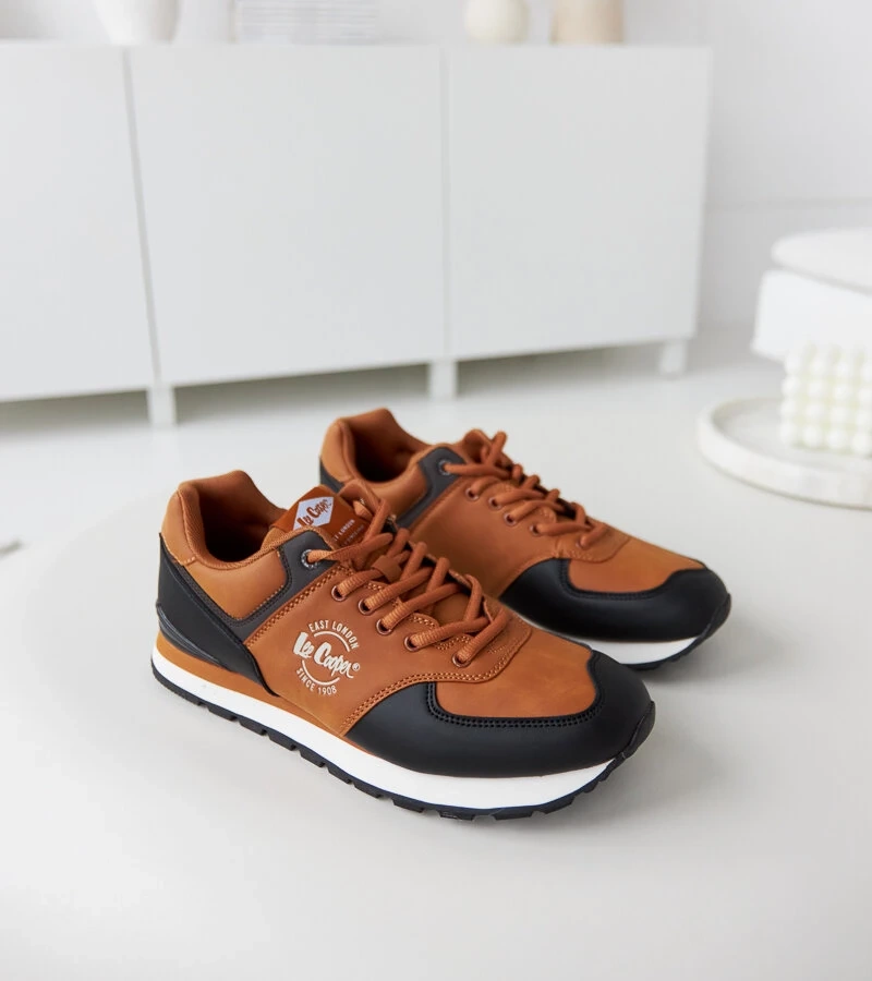 Pantofi bărbați maro Lee Cooper LCJ-23-31-3074M