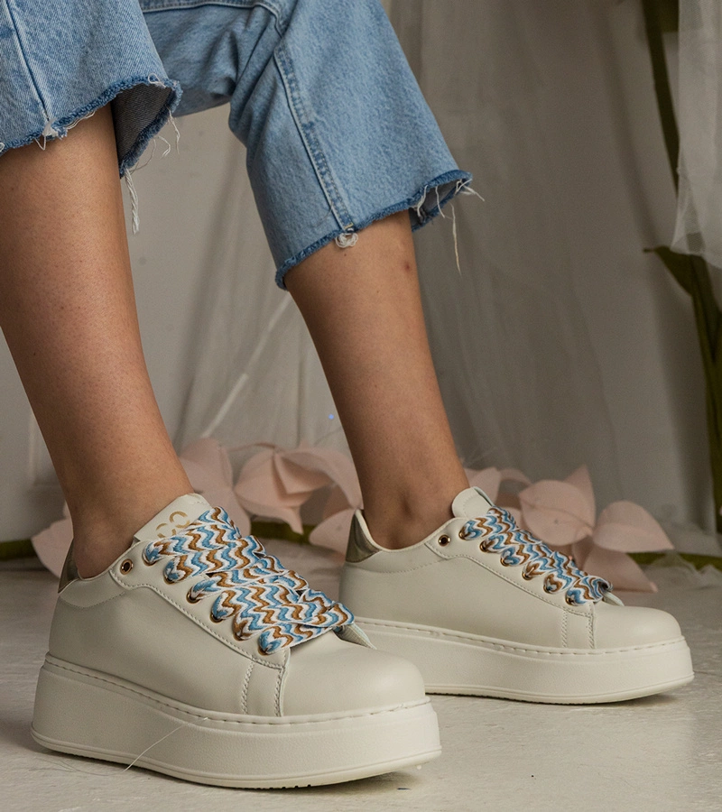 Adidași bej pentru femei cu șireturi masive Kessa