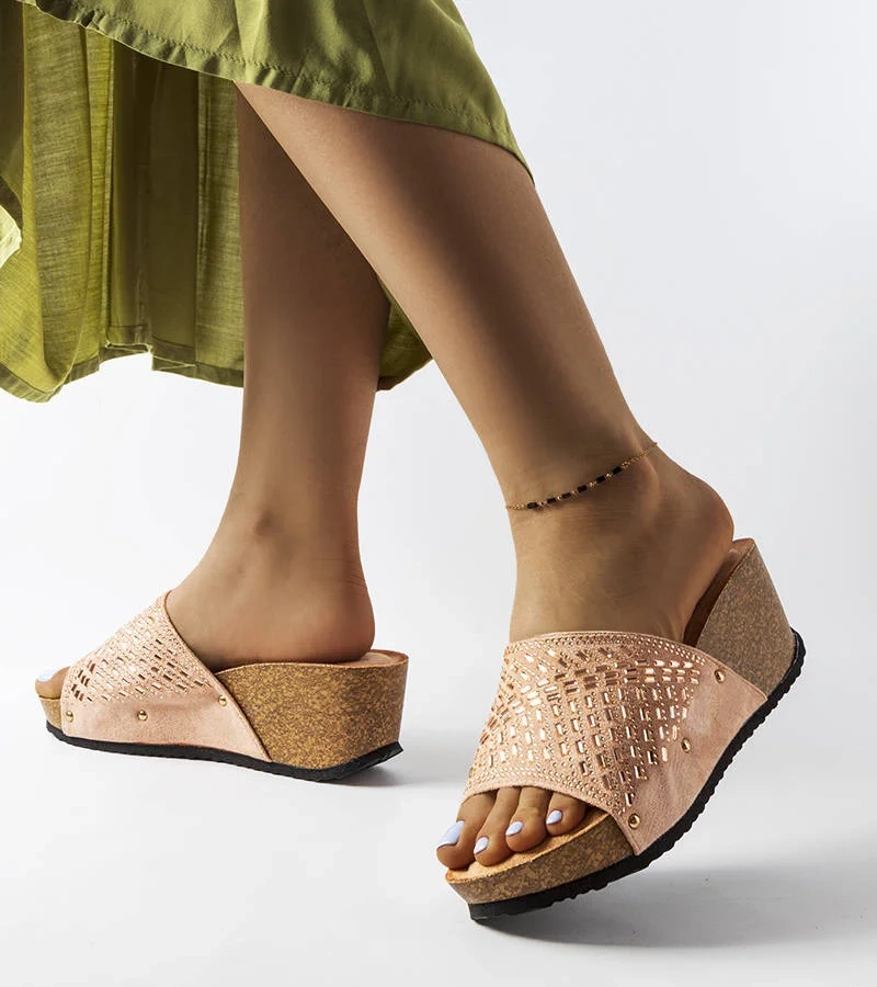 Șlapi cu pană Guymon roz cu zirconii