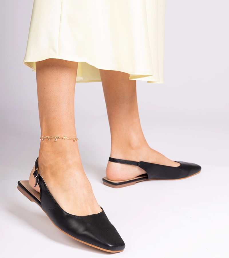 Sandale Hazelwood negre cu vârful acoperit