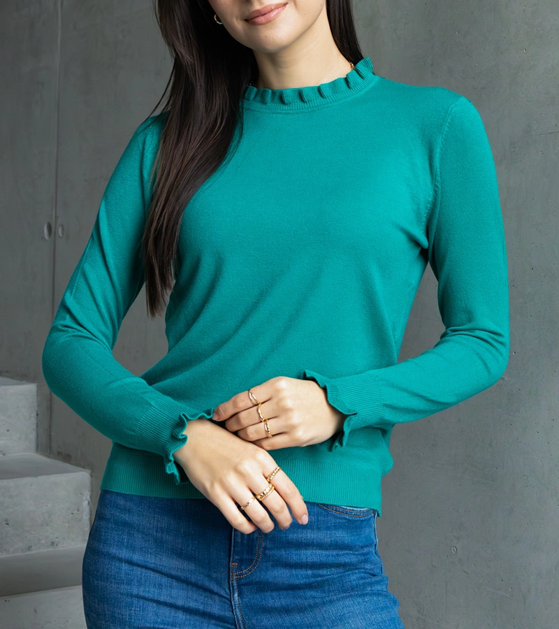 Pulover verde moale decorat cu volane Luel