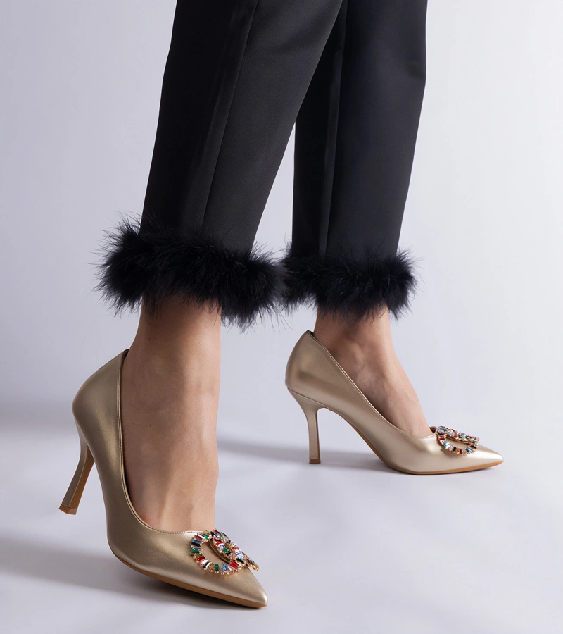 Pantofi aurii decorați cu zirconii colorate Callsa