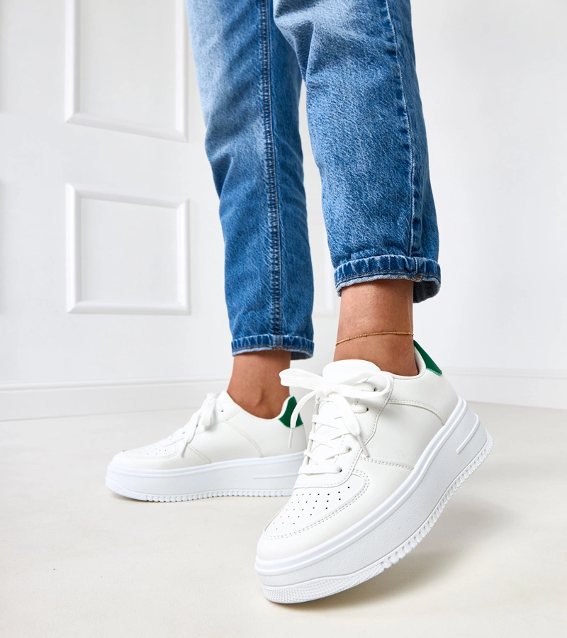 Adidași albi pe platformă cu inserție verde Britney