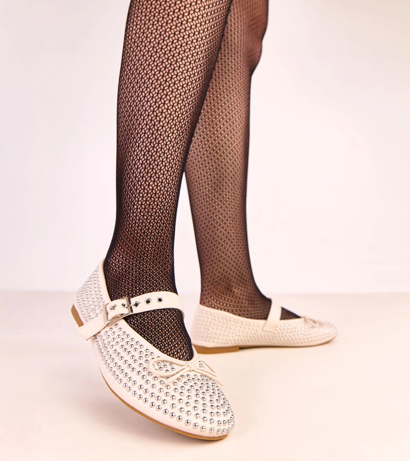 Balerini bej decorați cu ținte și fundiță Mylie