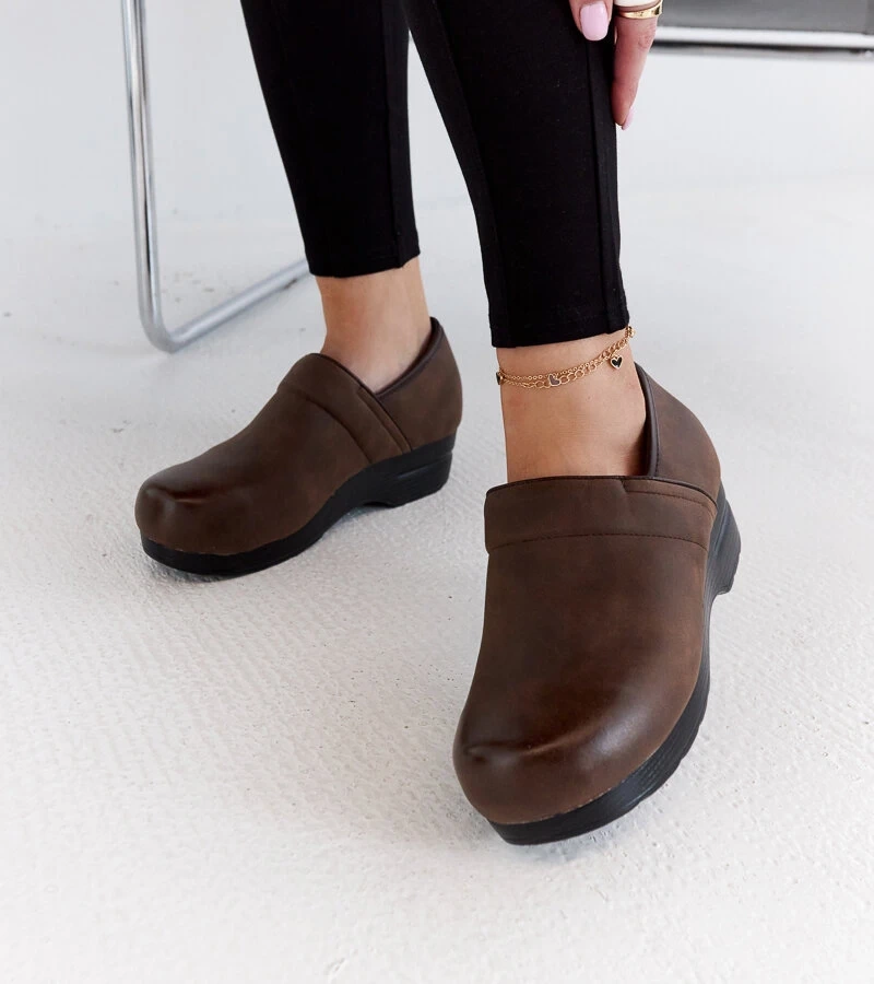 Pantofi maro cu platformă Montoro