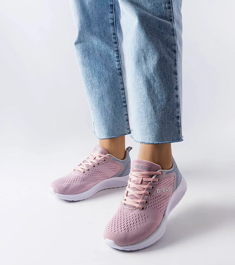 Adidași sport roz Nairene