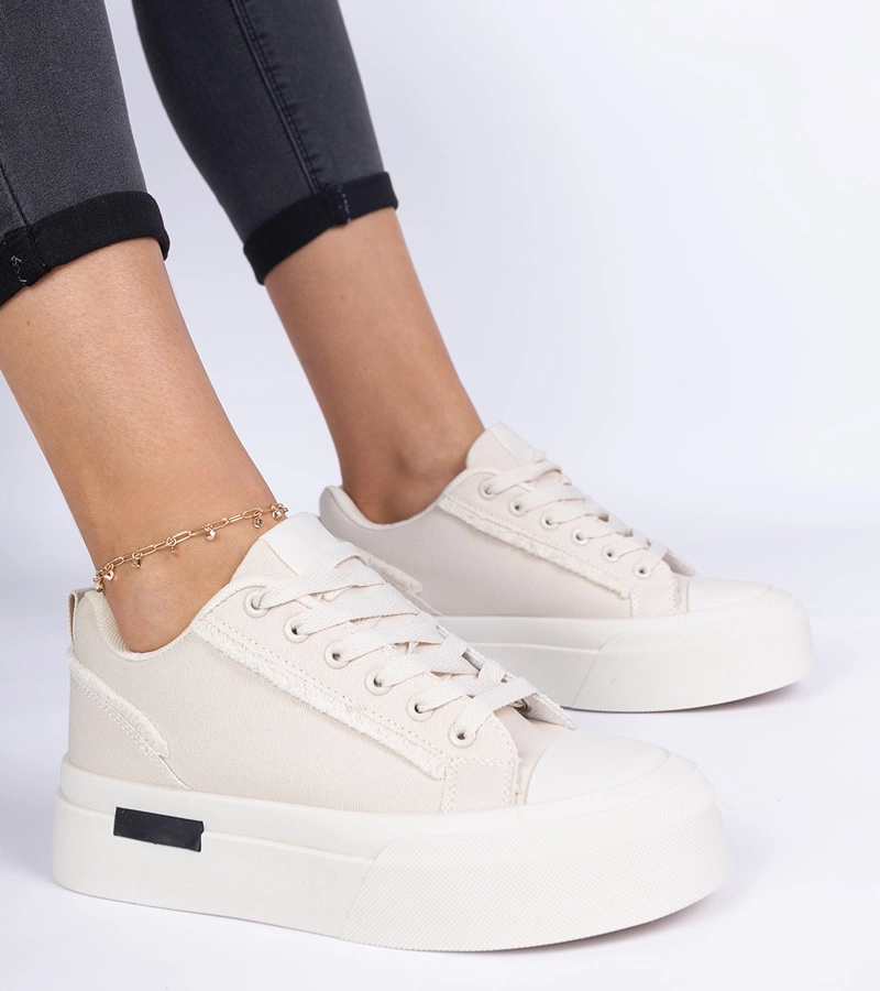 Tenisi din material bej pentru femei pe platformă Verinos