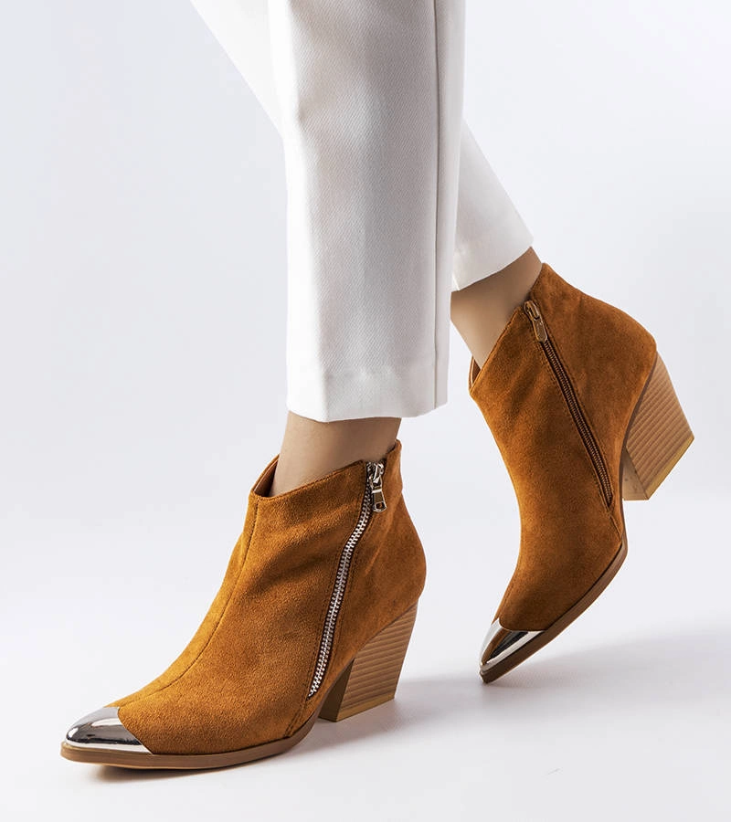 Cizme de cowboy maro cu vârf metalic Vergne