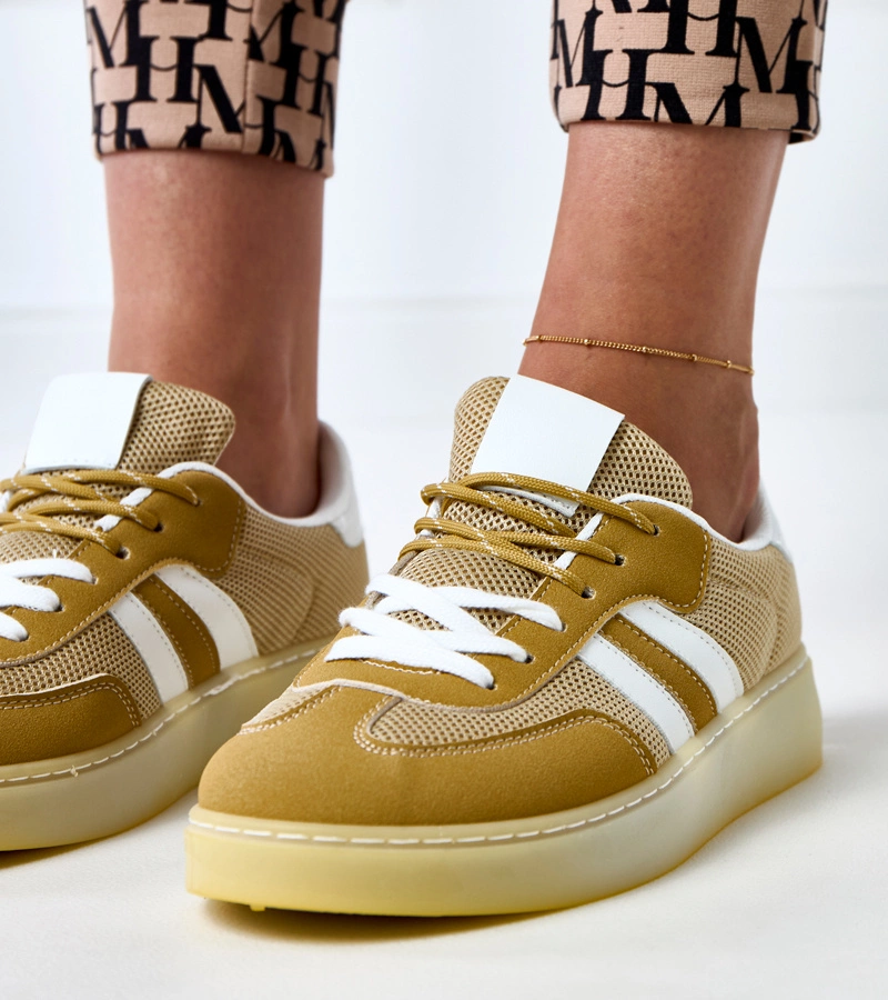 Adidași galbeni din plasă cu inserție albă Weka