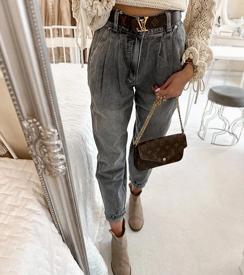 Pantaloni gri de Migneault în stil mom jeans de Migneault