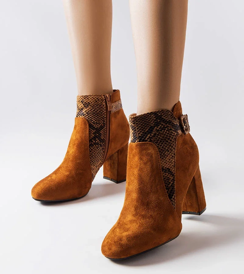 Cizme maro din piele de șarpe cu inserție de piele de căprioară ecologică Daamen