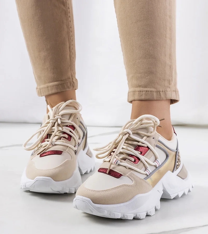 Adidași bej Amarillo