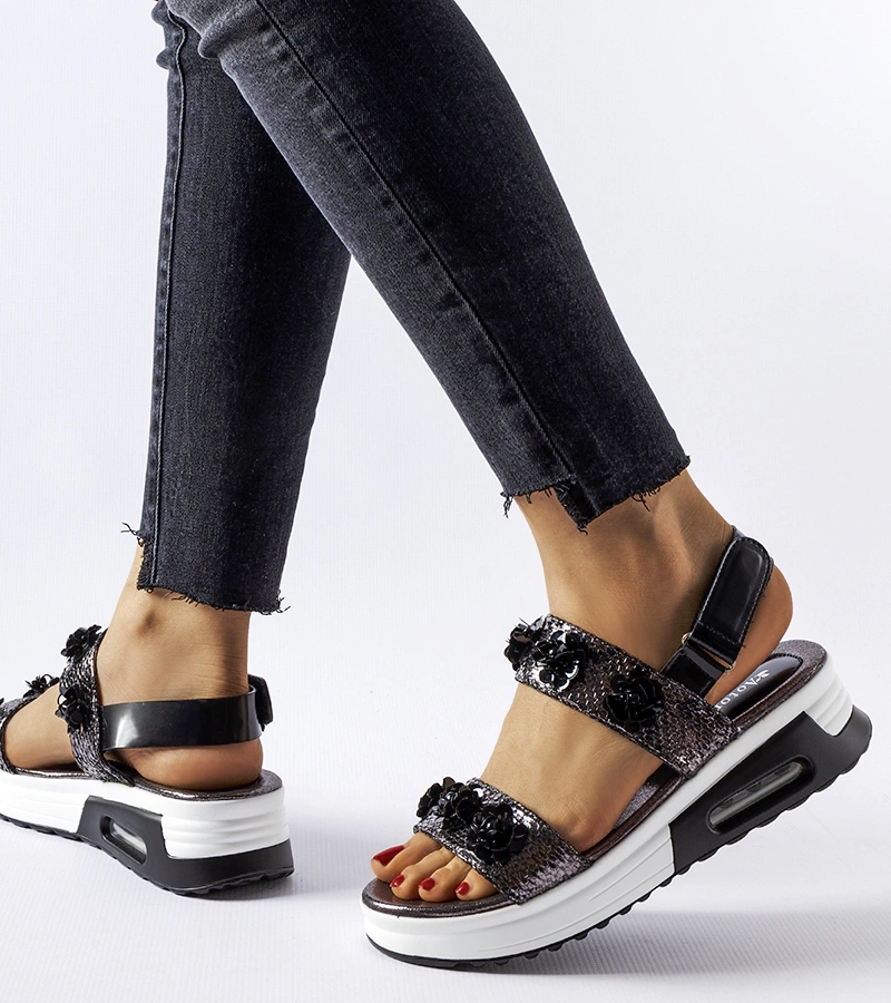 Sandale cu tocuri florale Stamford gri