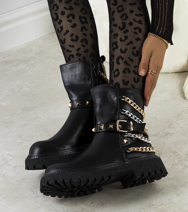 Cizme Basalto cu ornamente negre