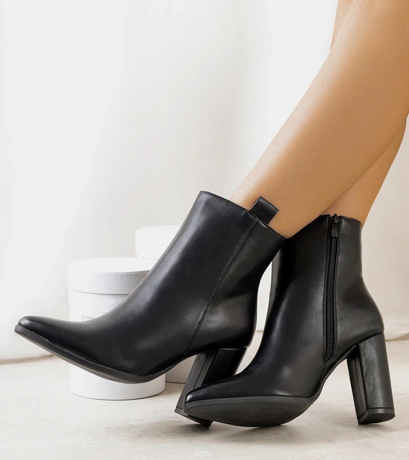 Cizme stiletto Eduar negre