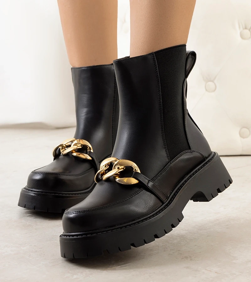 Pesa cizme negre cu talpă înaltă