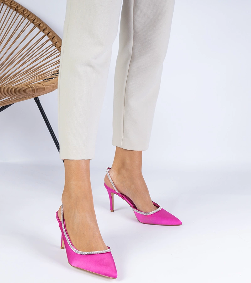 Pantofi decupați din satin roz cu pietre strălucitoare Mrozzi