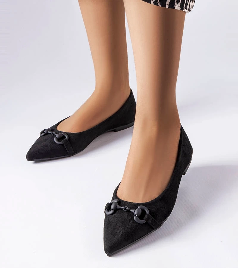 Balerini negri cu nasul ascuțit de Aimé