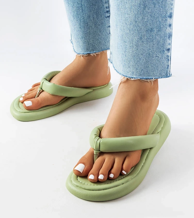 Flip flop-uri solide verzi de la Smithfield