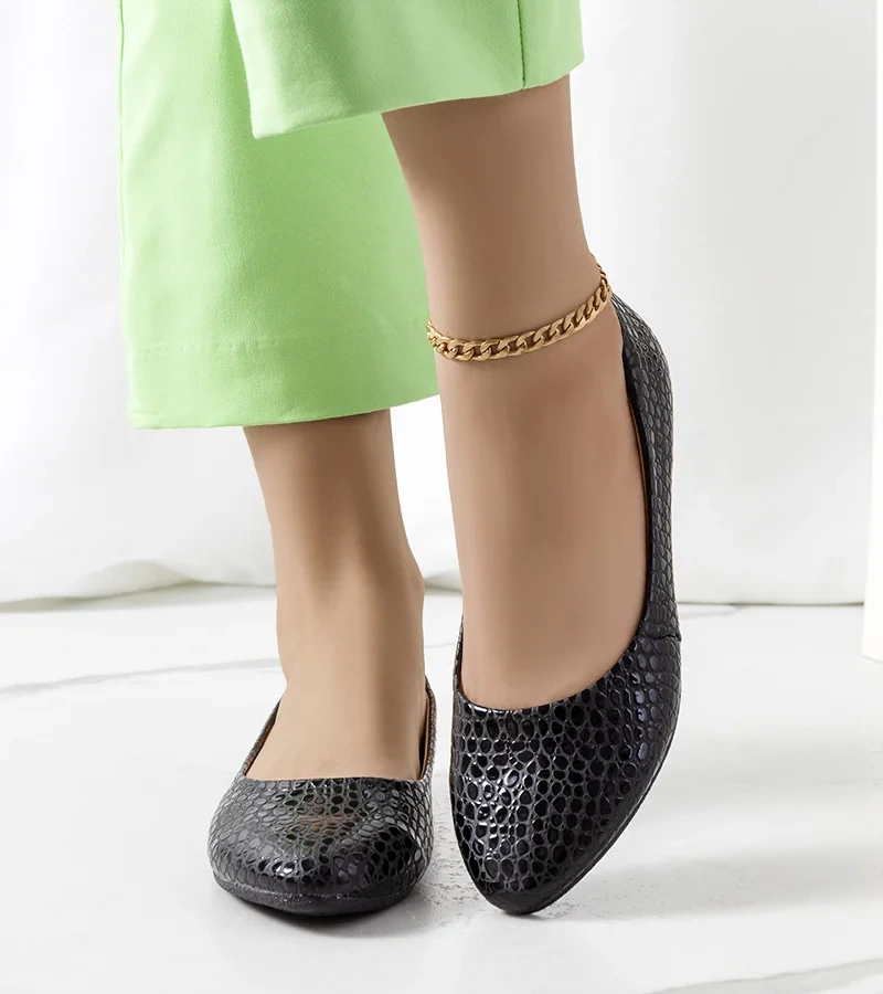 Balerini negri Aquarine